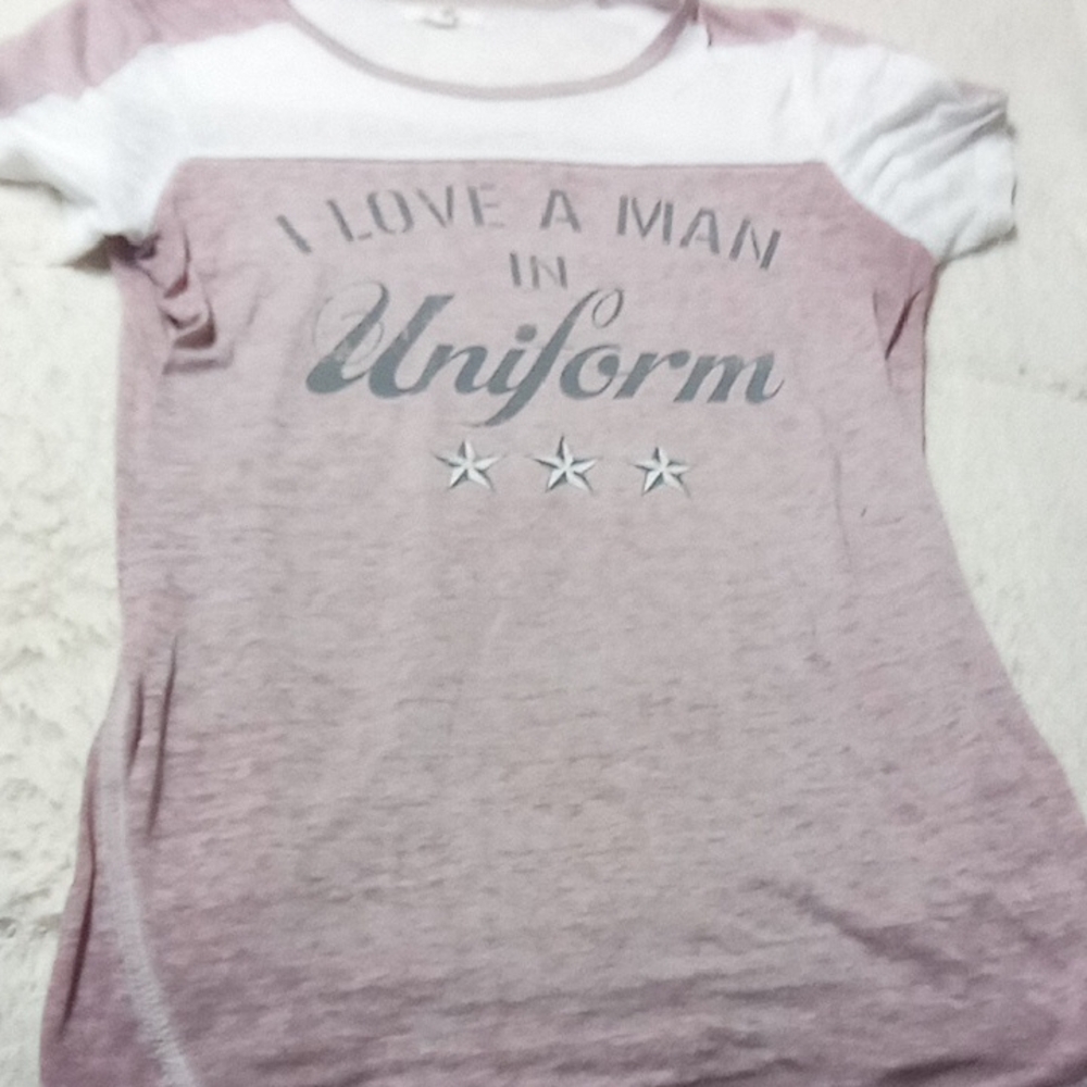 Maurices Pink and White Short Sleeve Tee